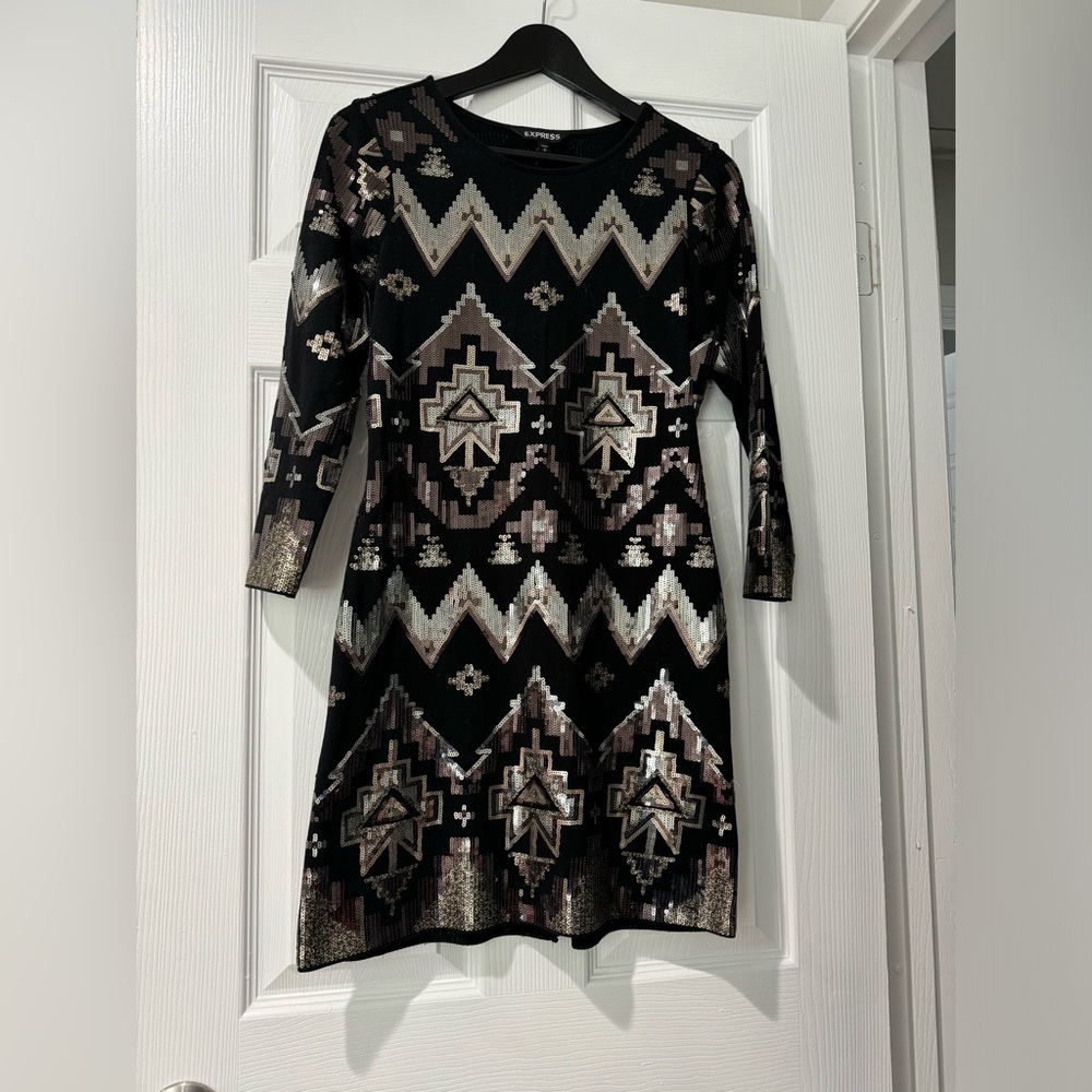 PARTY dress ALERT! 🥳🥳🎉